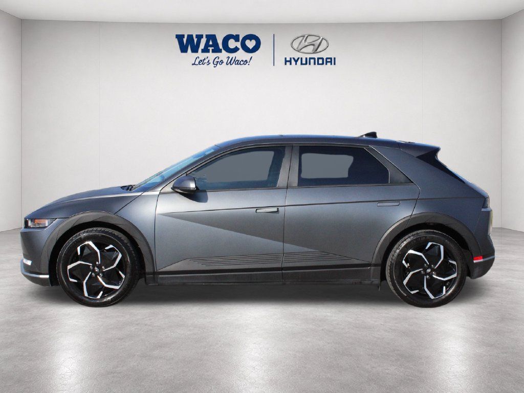 Used 2023 Hyundai Ioniq 5 SEL w/ Cargo Package AWD/4WD image 4