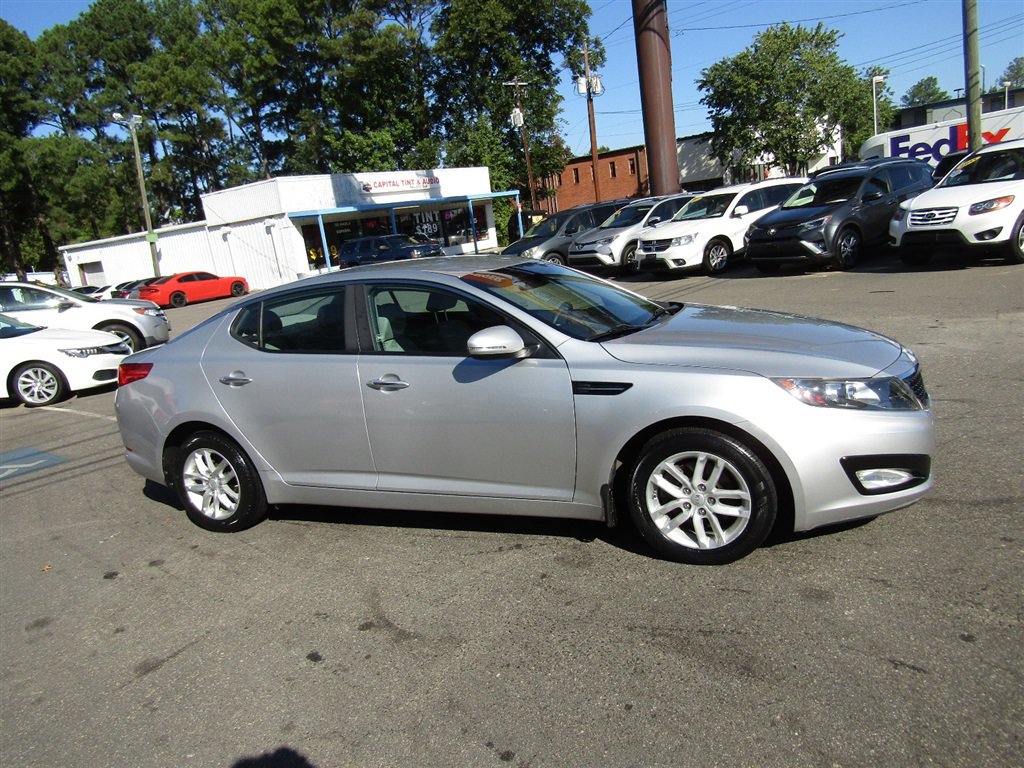 Used 2013 Kia Optima LX w/ Convenience Plus Pkg FWD image 9