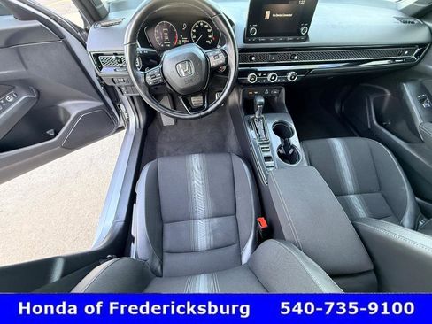 Used 2023 Honda Civic Sport image 16