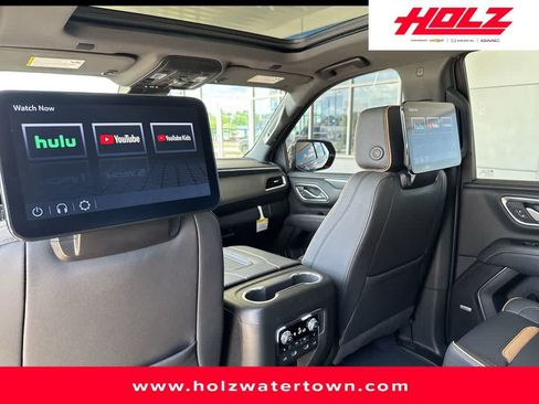 Certified 2024 GMC Yukon AT4 w/ AT4 Premium Package AWD/4WD image 28