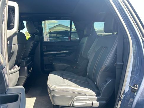 Used 2023 Ford Expedition Max Platinum AWD/4WD image 22