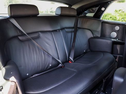 Used 2010 Rolls-Royce Phantom Coupe RWD image 27