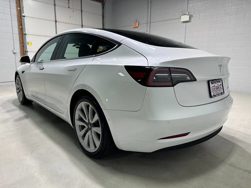 Used 2020 Tesla Model 3 Long Range AWD/4WD image 17