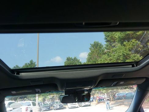 Used 2020 Lexus LS 500 w/ Accessory Package (Z2) image 13