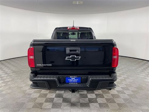 Used 2017 Chevrolet Colorado Z71 image 23