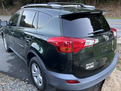 Used 2013 Toyota RAV4 XLE AWD/4WD image 7