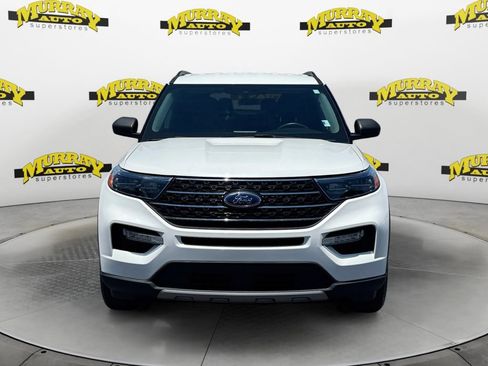 Certified 2023 Ford Explorer XLT w/ Equipment Group 202A RWD image 9