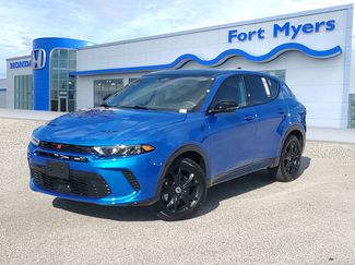 Used 2024 Dodge Hornet R/T Plus w/ R/T Blacktop Package video 2