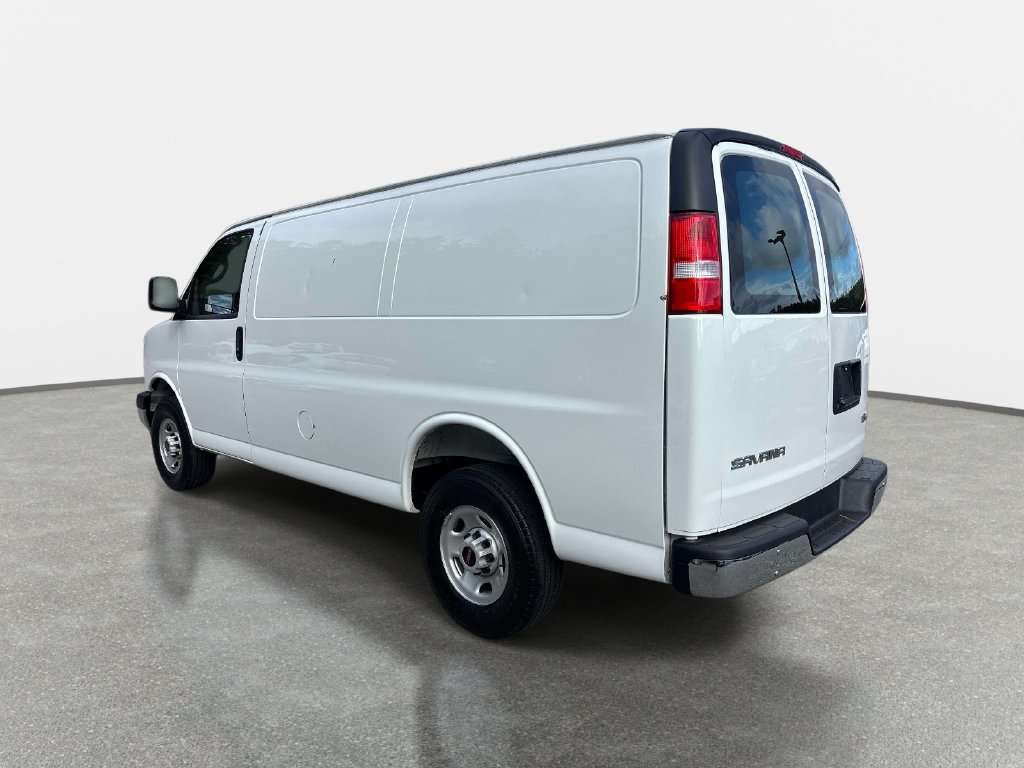 Used 2025 GMC Savana 2500 w/ Driver Convenience Package RWD image 6