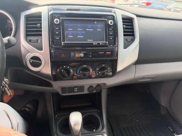 Used 2014 Toyota Tacoma 4x4 Double Cab w/ TRD Sport Package image 11