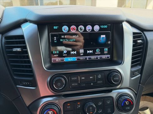 Used 2016 Chevrolet Tahoe LT image 10