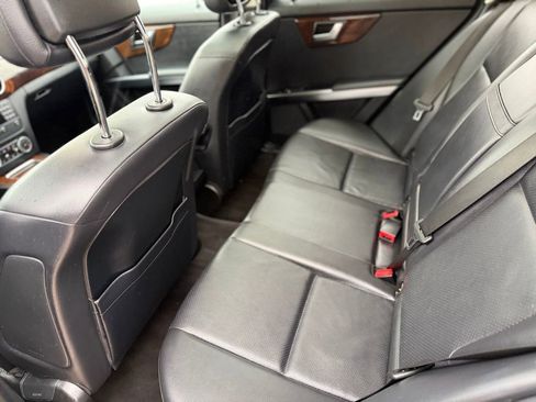 Used 2014 Mercedes-Benz GLK 350 4MATIC image 16