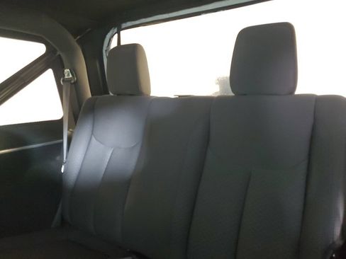 Used 2015 Jeep Wrangler Sport AWD/4WD image 10