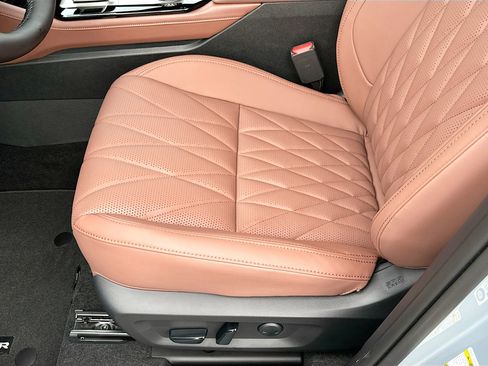 New 2026 Mitsubishi Outlander SEL image 14