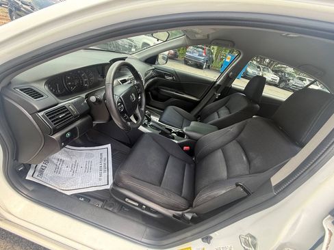 Used 2014 Honda Accord Sport image 12