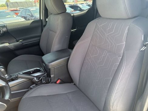 Certified 2018 Toyota Tacoma TRD Sport w/ Technology Package RWD image 24