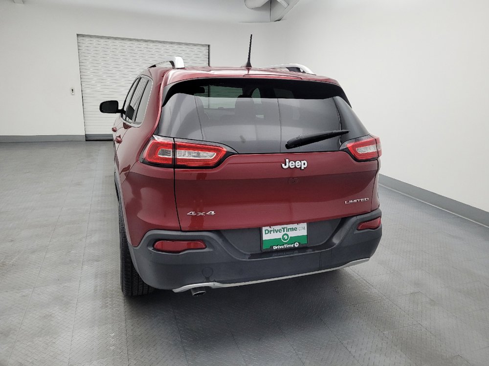 Used 2017 Jeep Cherokee Limited AWD/4WD image 6
