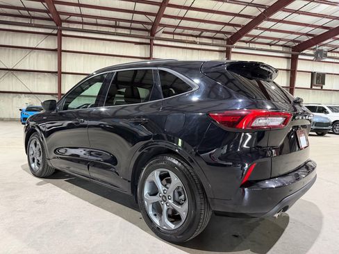 Used 2023 Ford Escape ST-Line w/ Tech Pack #1 FWD image 7