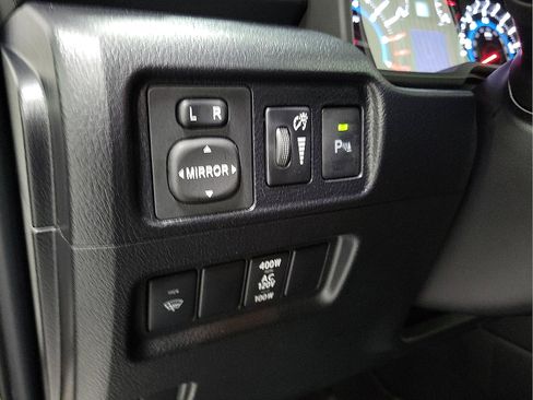 Certified 2018 Toyota 4Runner Limited image 14