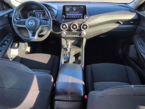 Used 2021 Nissan Sentra SV image 15