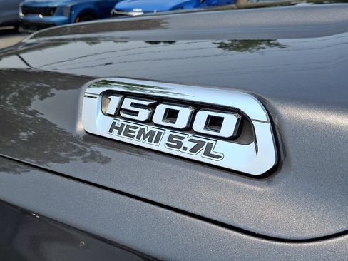 Used 2019 RAM 1500 Big Horn AWD/4WD image 29