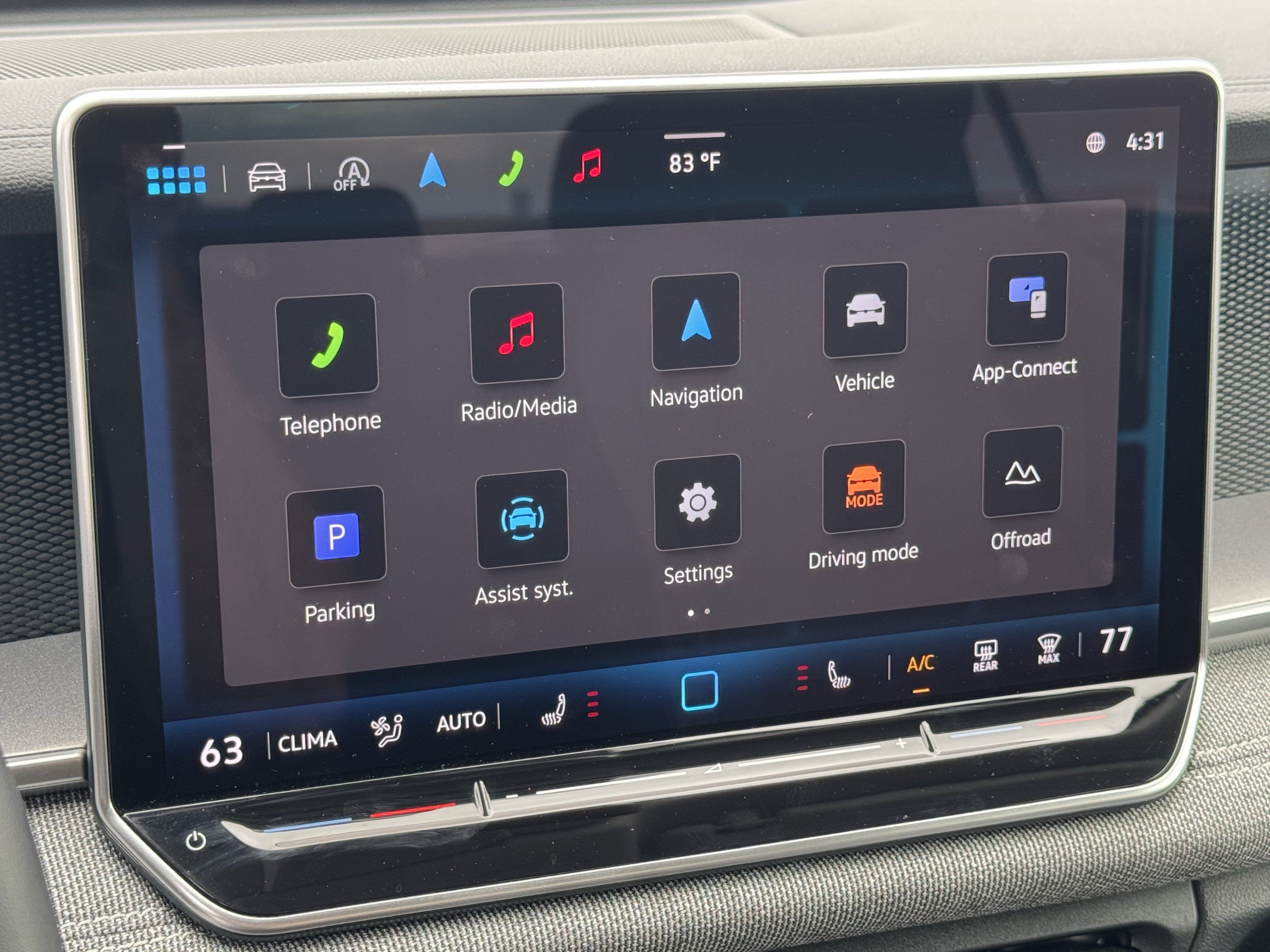 Certified 2025 Volkswagen Tiguan S AWD/4WD image 23