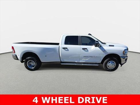 Certified 2024 RAM 3500 Big Horn AWD/4WD image 4
