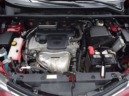 Used 2018 Toyota RAV4 Limited image 9