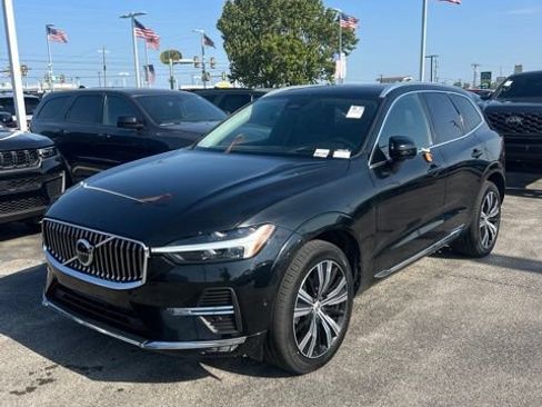 Used 2023 Volvo XC60 B5 Ultimate AWD/4WD image 2