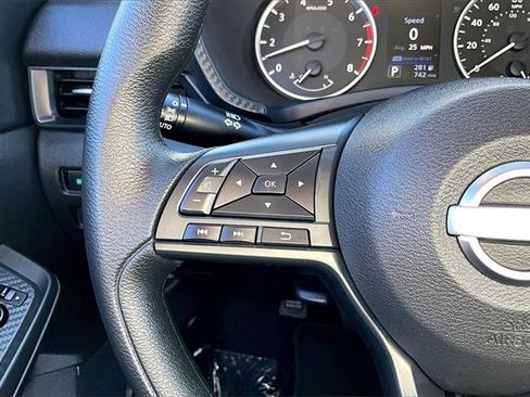 Certified 2025 Nissan Sentra S image 10