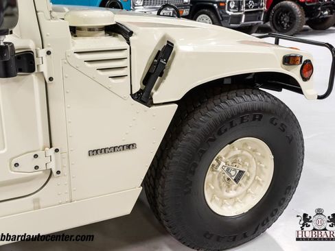 Used 1995 HUMMER H1 4-Door Hard Top image 39