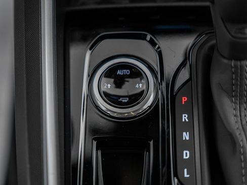 New 2026 Chevrolet Colorado W/T image 22