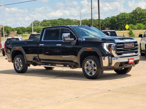 Used 2026 GMC Sierra 3500 SLT w/ SLT Premium Package AWD/4WD image 2