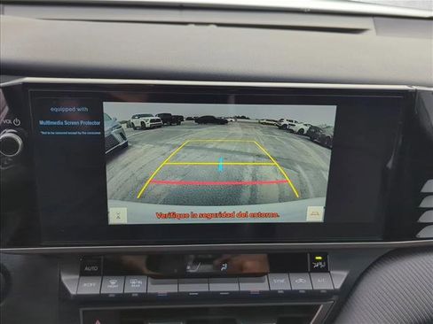 Used 2026 Toyota Camry SE image 18