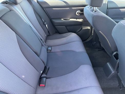 Used 2009 Nissan Versa w/ Convenience Pkg image 17