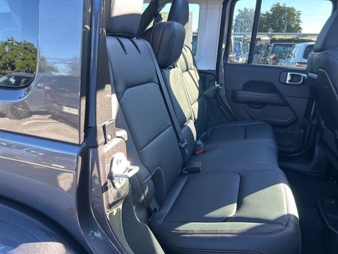 New 2026 Jeep Wrangler Unlimited Rubicon image 28