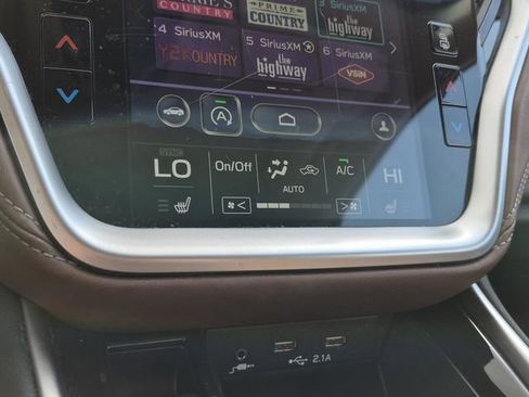 Used 2020 Subaru Outback Touring XT image 44