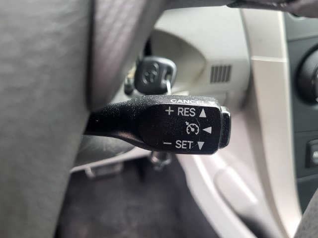 Used 2009 Toyota Corolla LE FWD image 23