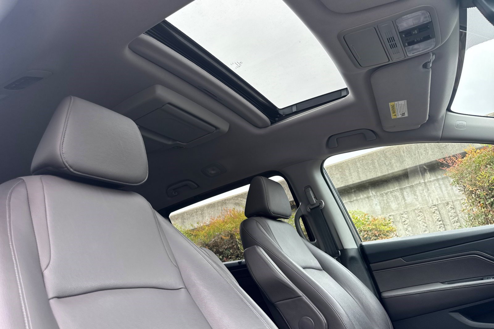 Used 2018 Honda Odyssey EX-L image 22