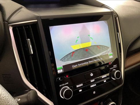 Used 2019 Subaru Forester Touring image 25