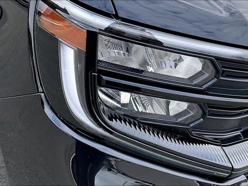 Certified 2025 Ford Expedition Max Active image 28