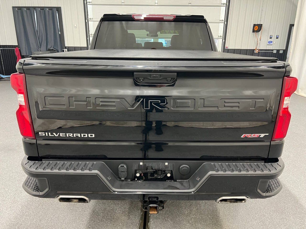 Used 2022 Chevrolet Silverado 1500 RST AWD/4WD image 5