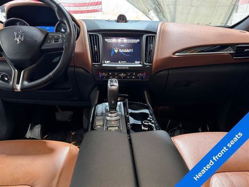 Used 2019 Maserati Levante AWD/4WD image 17