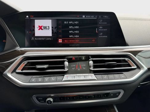 Used 2019 BMW X5 xDrive40i w/ M Sport Package AWD/4WD image 16