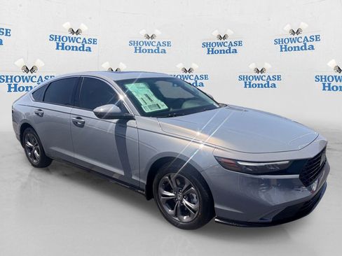 New 2026 Honda Accord EX-L image 9
