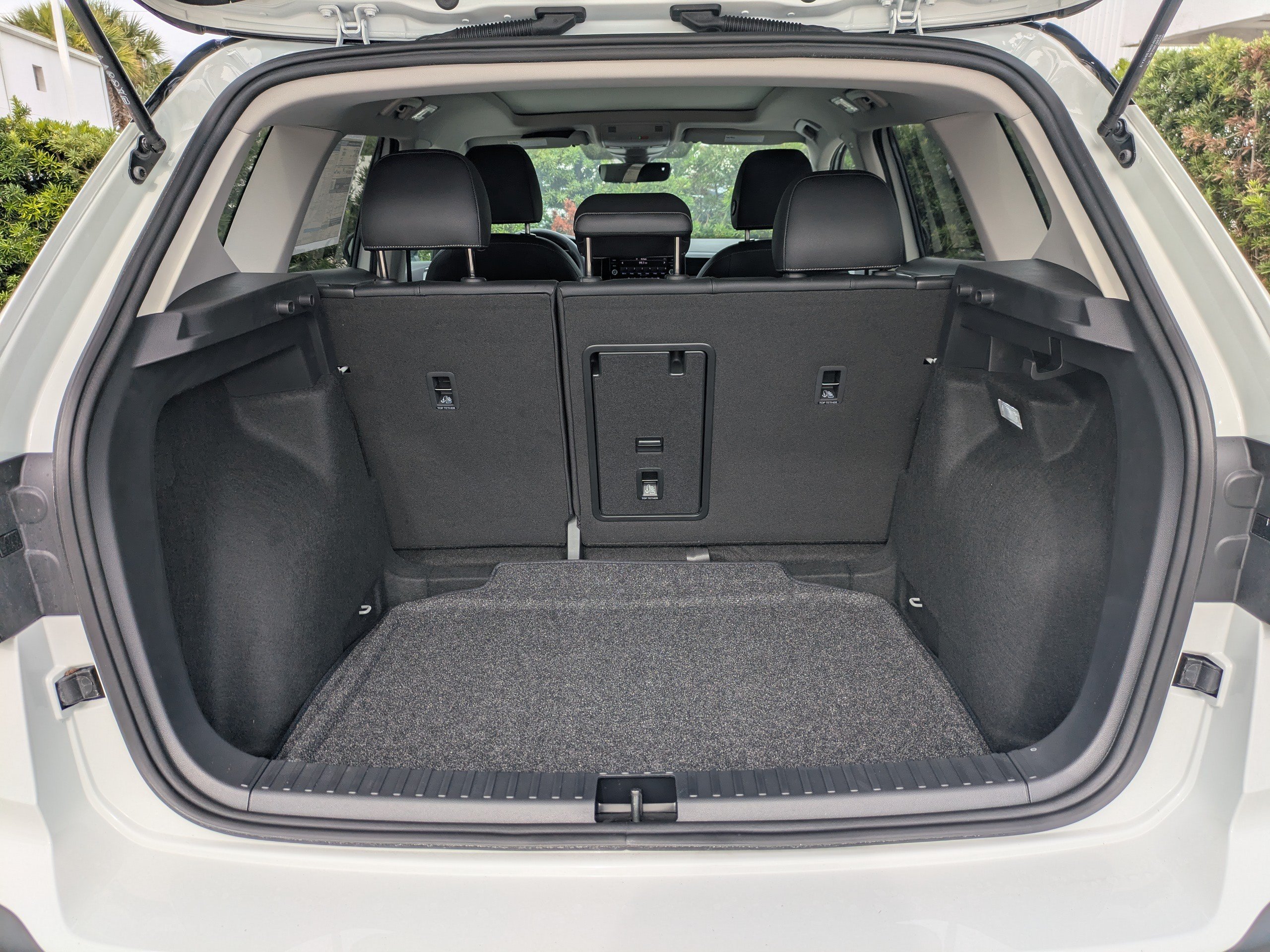 New 2026 Volkswagen Taos SE FWD image 13