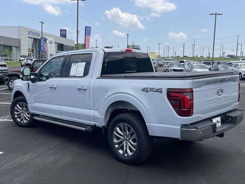 Used 2025 Ford F150 Lariat w/ Equipment Group 501A Mid AWD/4WD image 5
