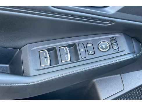 Used 2024 Honda Accord Sport image 12