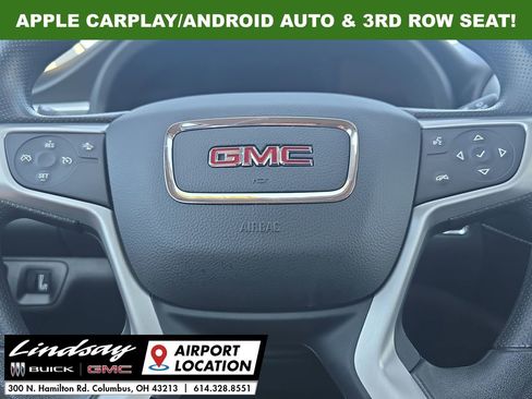Used 2023 GMC Acadia SLE w/ Driver Convenience Package image 11