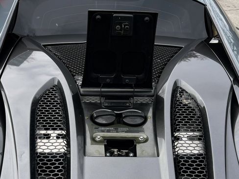 Used 2016 McLaren 570S Coupe image 29